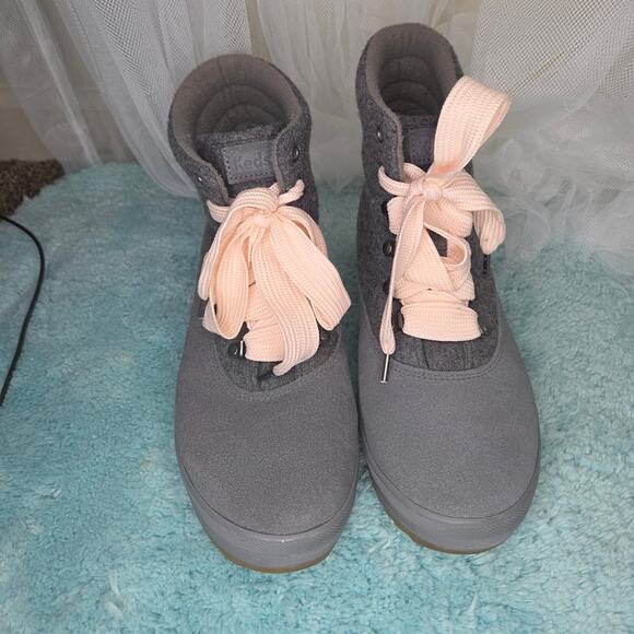 Keds Camp Gray Lace-Up Boots with Pink Laces - Picture 3 of 5